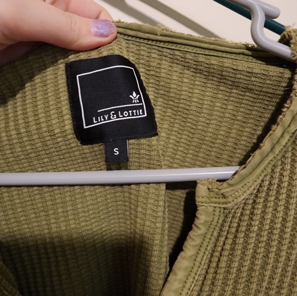 Long sleeve top